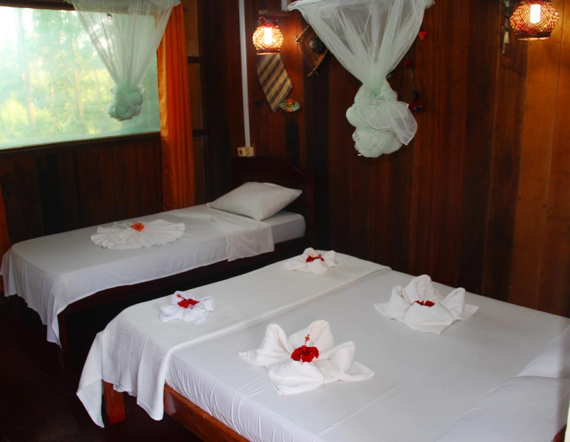 Amazon Turtle Lodge Careiro Экстерьер фото